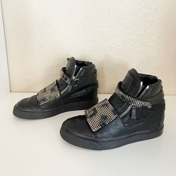 Giuseppe Zanotti Limited Edition High top crystal studded black leather Sneakers - Picture 9 of 17